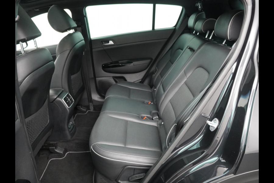 Kia Sportage 1.6 T-GDI 4WD GT-Line Automaat! - Climate Control - Cruise Control - Navigatie - Stoel/Stuur Verwarming - Leder - Lichtmetalen Velgen - Bovag Garantie