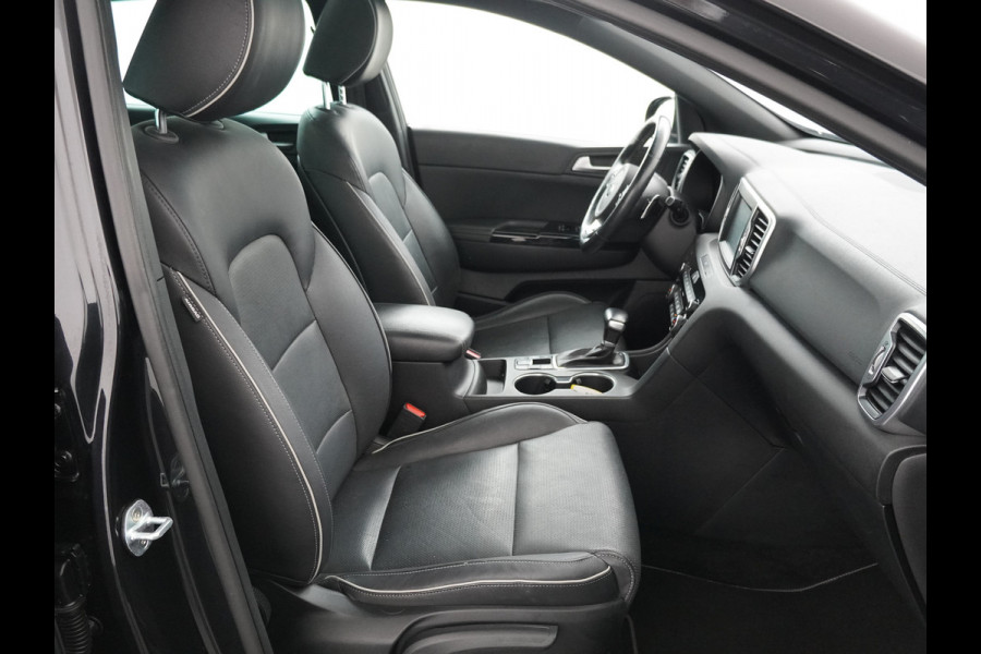 Kia Sportage 1.6 T-GDI 4WD GT-Line Automaat! - Climate Control - Cruise Control - Navigatie - Stoel/Stuur Verwarming - Leder - Lichtmetalen Velgen - Bovag Garantie