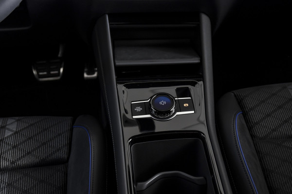 Volkswagen Tayron 1.5 eHybrid R-Line Edition - Automaat | Black Style Pakket | S/K-Panodak | Dig. Cockpit | Adapt. Cruise | Stoel-+Stuurverw. | PDC | Camera | App. Connect | ECC | Elek. Klep | DAB | LM 20" | 3197
