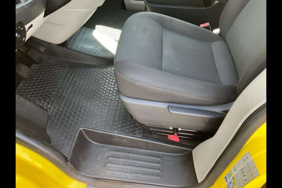 Volkswagen Transporter 2.0 TDI HIAB kraan Kastinrichting Trekhaak Laadkraan Airco Cruise Comfortline DC L2H1 Lang