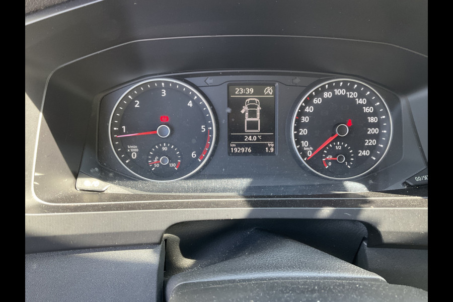 Volkswagen Transporter 2.0 TDI HIAB kraan Kastinrichting Trekhaak Laadkraan Airco Cruise Comfortline DC L2H1 Lang