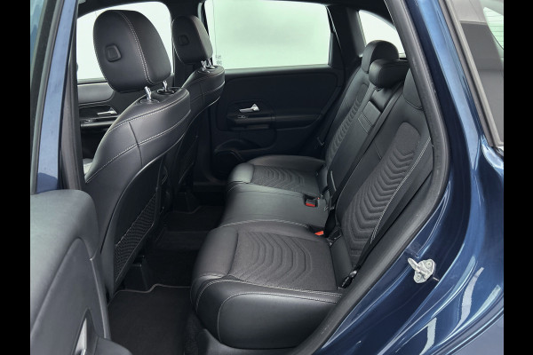 Mercedes-Benz B-Klasse 160 Advantage | Lichtmetalen velgen | Navigatie | Parking support | Inclusief 24 maanden MB Certified garantie voor Europa