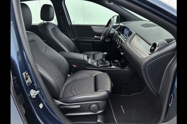 Mercedes-Benz B-Klasse 160 Advantage | Lichtmetalen velgen | Navigatie | Parking support | Inclusief 24 maanden MB Certified garantie voor Europa