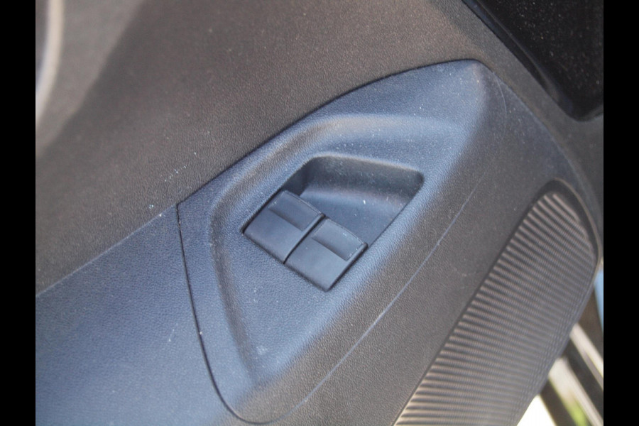 Peugeot 108 1.0 e-VTi Allure | Bluetooth | Airco | Elektrische ramen |
