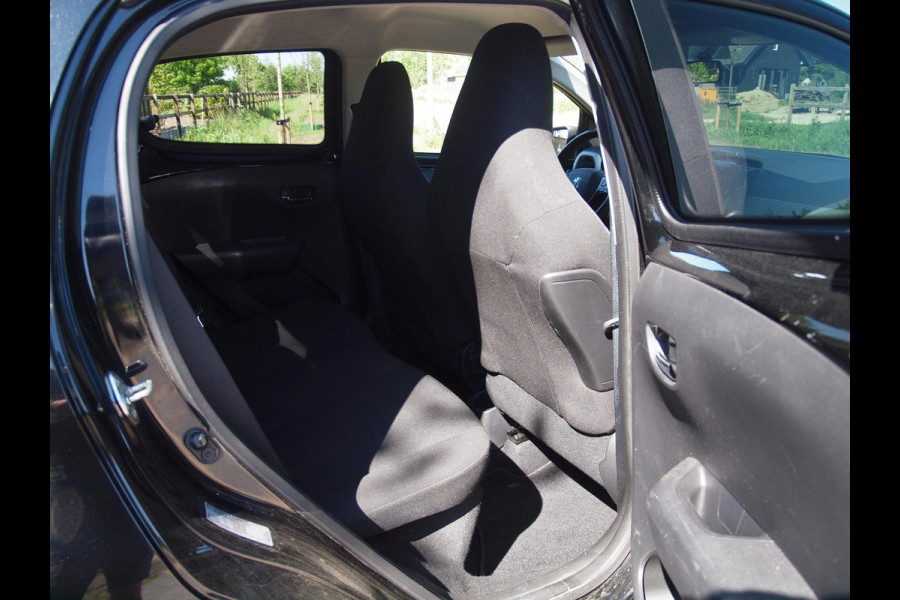 Peugeot 108 1.0 e-VTi Allure | Bluetooth | Airco | Elektrische ramen |