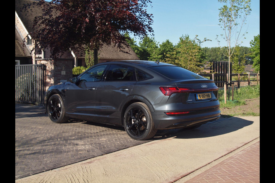 Audi e-tron Sportback 55 quattro Business edition 95 kWh | Camera | Apple Carplay | Cruise Control | 21 inch |