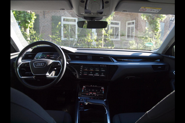Audi e-tron Sportback 55 quattro Business edition 95 kWh | Camera | Apple Carplay | Cruise Control | 21 inch |
