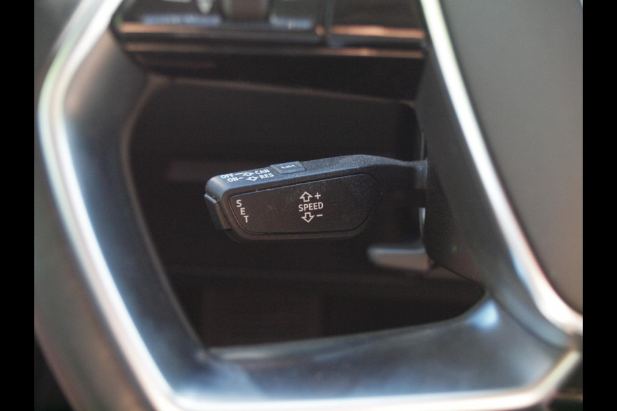 Audi e-tron Sportback 55 quattro Business edition 95 kWh | Camera | Apple Carplay | Cruise Control | 21 inch |