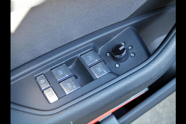 Audi e-tron Sportback 55 quattro Business edition 95 kWh | Camera | Apple Carplay | Cruise Control | 21 inch |