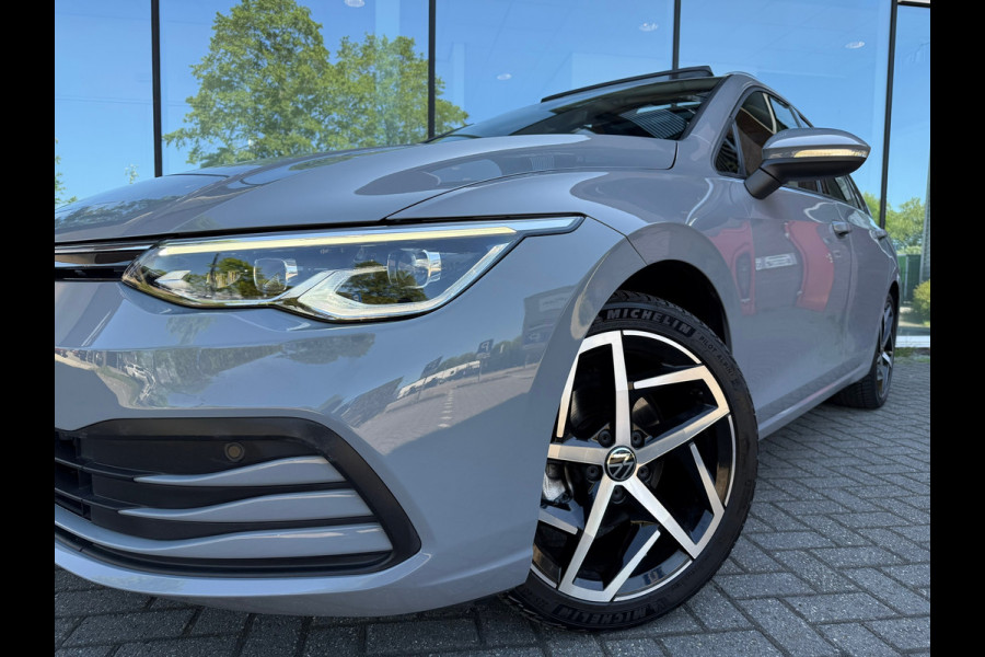 Volkswagen GOLF Variant 1.0 eTSI Life - Automaat - Navi - Panoramadak - Trekhaak - Org.NL