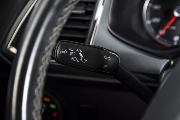 Seat Ateca 1.0 EcoTSI 115 PK Style Business Intense (Orig. NL) | Adapt.Cruise | Camera | PDC | NAV + App.Connect | Auto.Airco | LED | LM 18" |