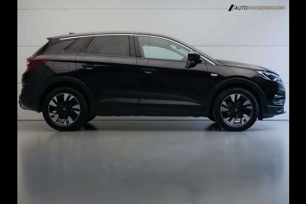 Opel Grandland X 1.2 Turbo Business Executive (APPLE CARPLAY,LED,DODEHOEK,KEYLESS,STUUR-STOELVERWARMING,PARKEERSENSOREN,TREKHAAK)
