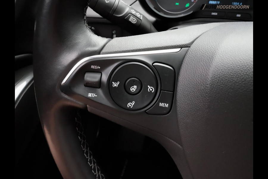 Opel Grandland X 1.2 Turbo Business Executive (APPLE CARPLAY,LED,DODEHOEK,KEYLESS,STUUR-STOELVERWARMING,PARKEERSENSOREN,TREKHAAK)