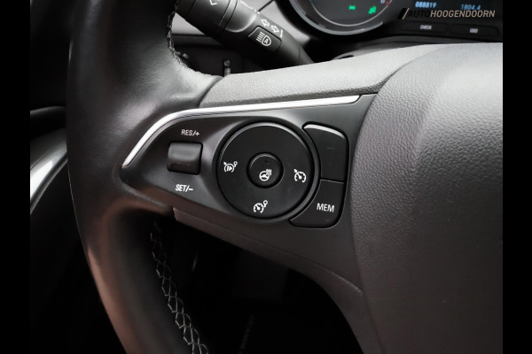 Opel Grandland X 1.2 Turbo Business Executive (APPLE CARPLAY,LED,DODEHOEK,KEYLESS,STUUR-STOELVERWARMING,PARKEERSENSOREN,TREKHAAK)