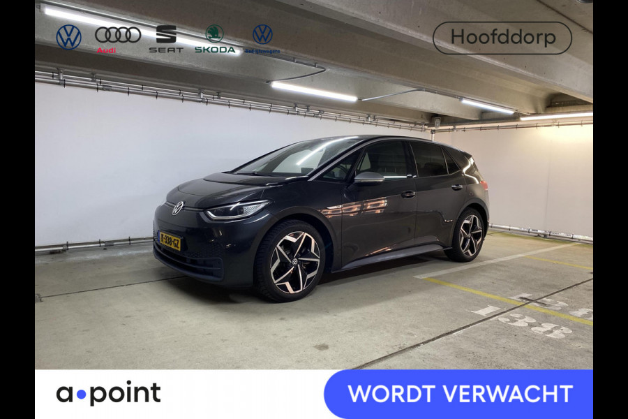 Volkswagen ID.3 First Plus 58 kWh 204 pk | Navigatie | Parkeersensoren | Achteruitrijcamera | Adaptieve cruise control | Matrix LED koplampen | Stoelverwarming |