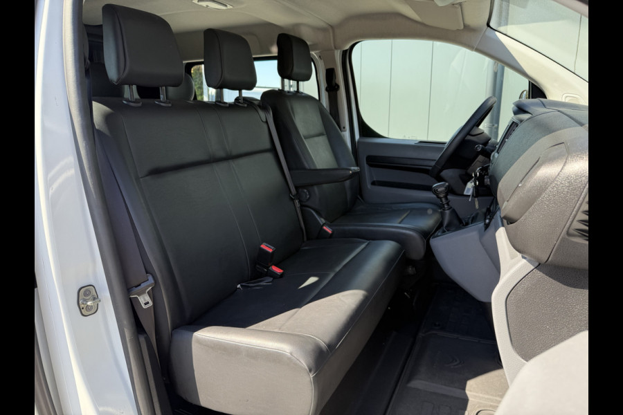 Citroën Jumpy 2.0 BlueHDI 123 PK / L3H1 / DUBBELE CABINE 6-PERS / 2.5 TONS TREKHAAK / AIRCO / CRUISE / NAVI / CARPLAY