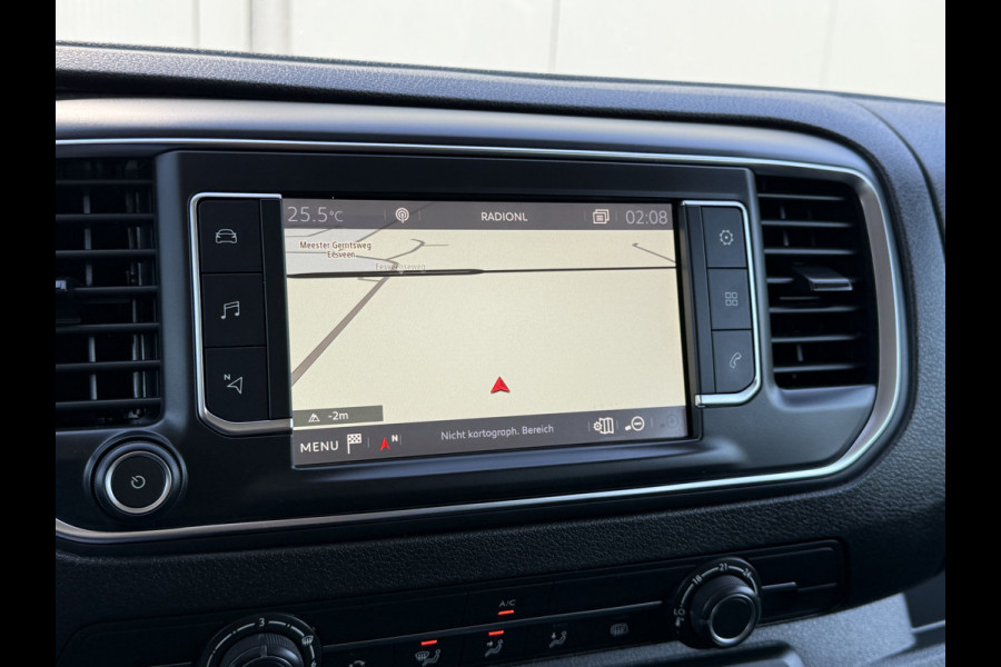 Citroën Jumpy 2.0 BlueHDI 123 PK / L3H1 / DUBBELE CABINE 6-PERS / 2.5 TONS TREKHAAK / AIRCO / CRUISE / NAVI / CARPLAY