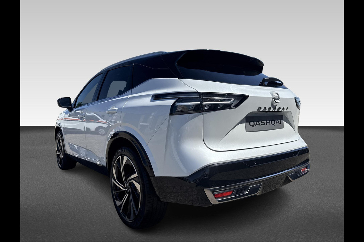 Nissan QASHQAI 1.3 MHEV Xtronic Tekna Plus | €10.000,- korting | 1800 kg trekgewicht