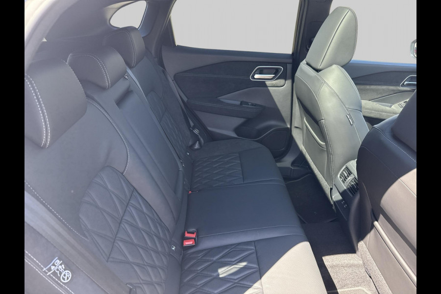Nissan QASHQAI 1.3 MHEV Xtronic Tekna Plus | €10.000,- korting | 1800 kg trekgewicht