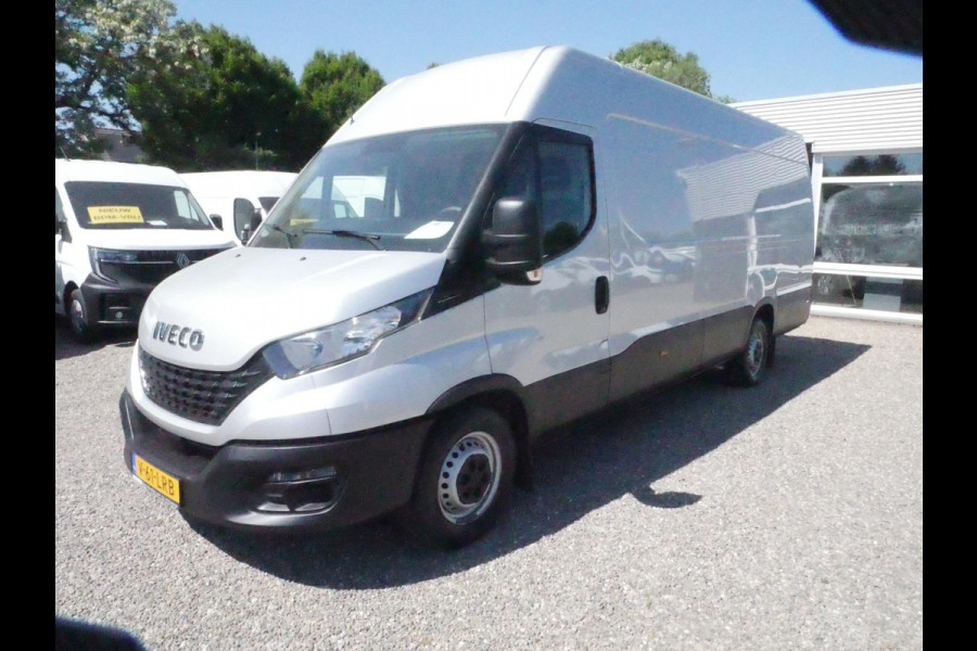 Iveco Daily 35S14V 2.3 140PK, L4H2, Airco