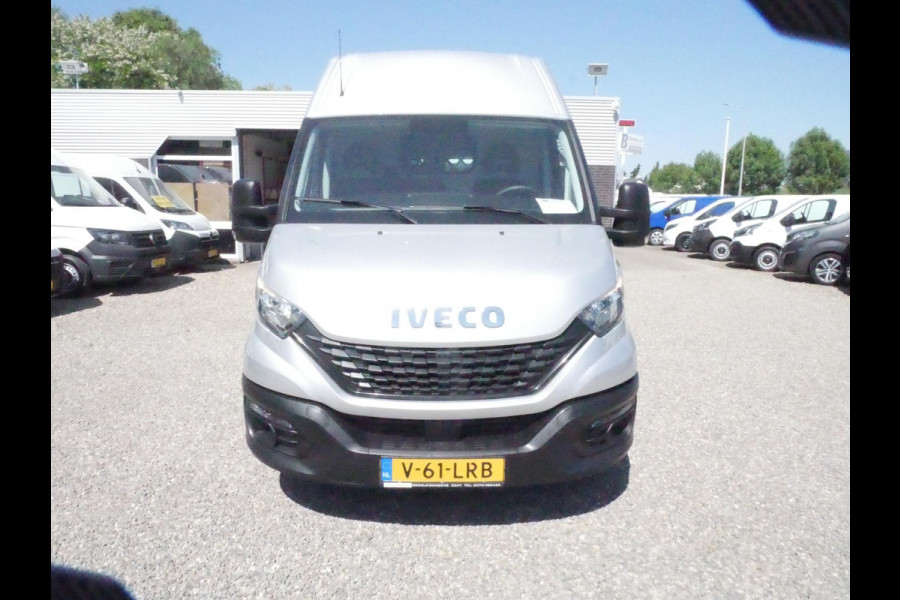 Iveco Daily 35S14V 2.3 140PK, L4H2, Airco