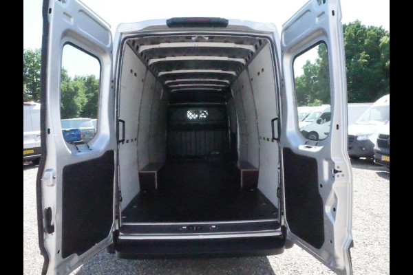 Iveco Daily 35S14V 2.3 140PK, L4H2, Airco