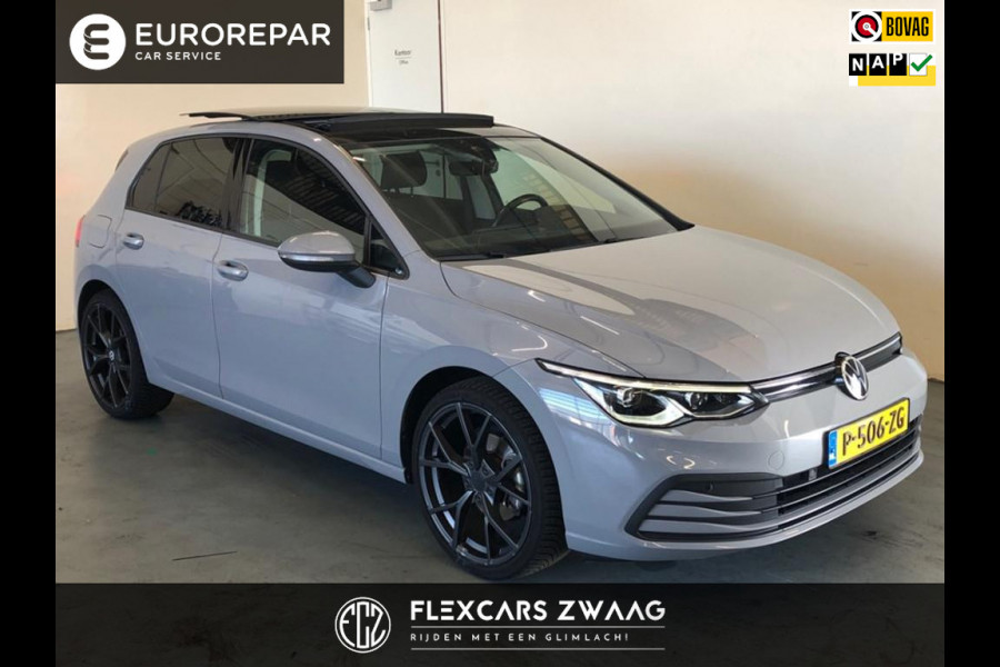 Volkswagen Golf 1.5 TSI Style - Navi - Schuif/kanteldak - Virt.Cockpit - Winterpakket - Climate