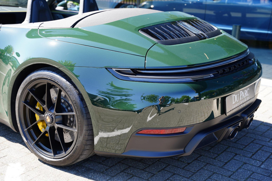 Porsche 911 992.2 Carrera GTS Cabriolet PTS Brewster Green Ceramic