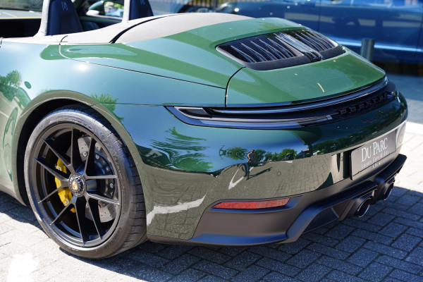 Porsche 911 992.2 Carrera GTS Cabriolet PTS Brewster Green Ceramic