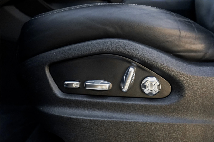 Porsche Cayenne 3.0 E-Hybrid 462PK Sport Design Sport Chrono Pano Trekhaak 22"