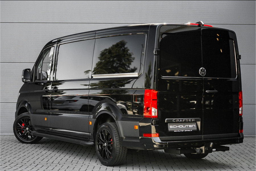 Volkswagen Crafter 35 2.0 TDI L3H2 Black Pack Luxe 19" ACC Dubbel Schuifdeur BPM Vrij Facelift LED