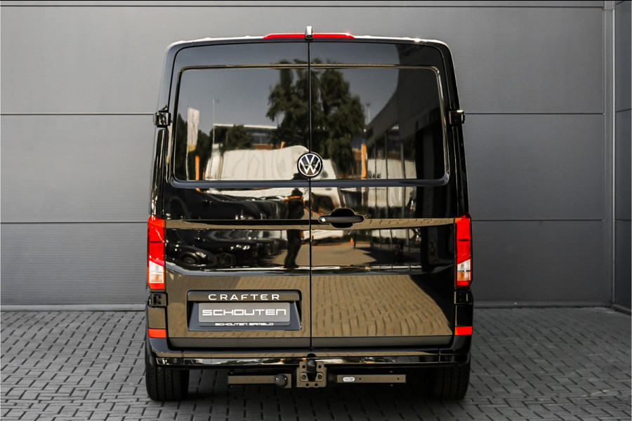 Volkswagen Crafter 35 2.0 TDI L3H2 Black Pack Luxe 19" ACC Dubbel Schuifdeur BPM Vrij Facelift LED