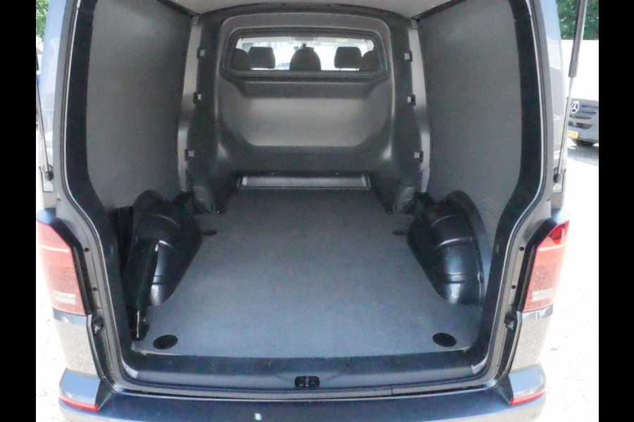 Volkswagen Transporter 2.0 TDI 150PK, L2H1, Dubbel Cabine, Bulli, Airco, 2 x Schuifdeur, Achterklep