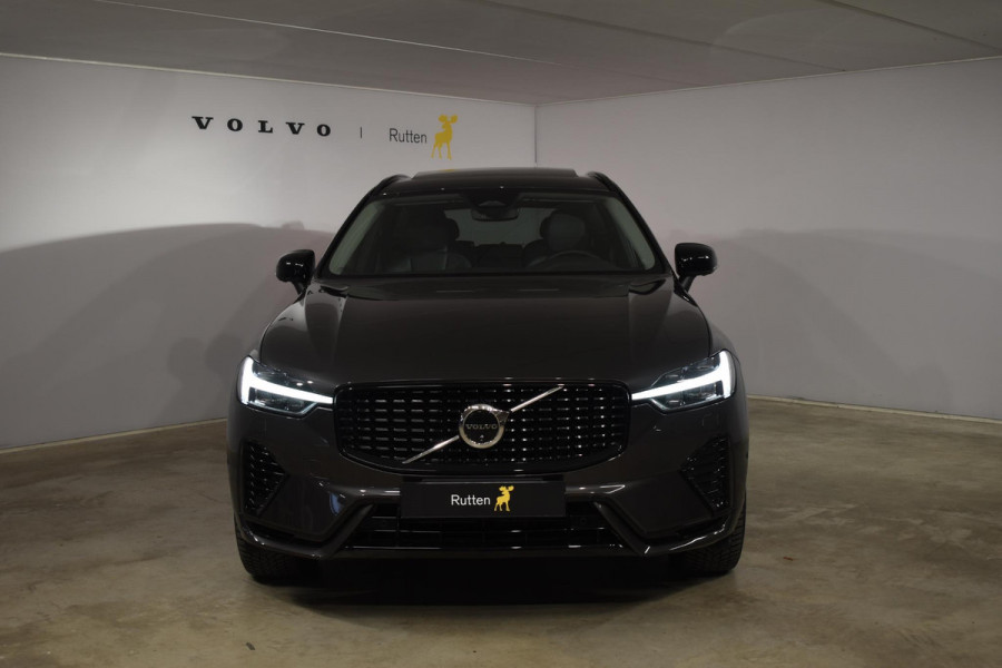 Volvo XC60 T6 350PK Automaat AWD Plus Dark / Adaptive Cruise control / Stoelverwarming v+a / Stuurverwarming / Elektr. achterklep  / Panoramadak / Harman Kardon /