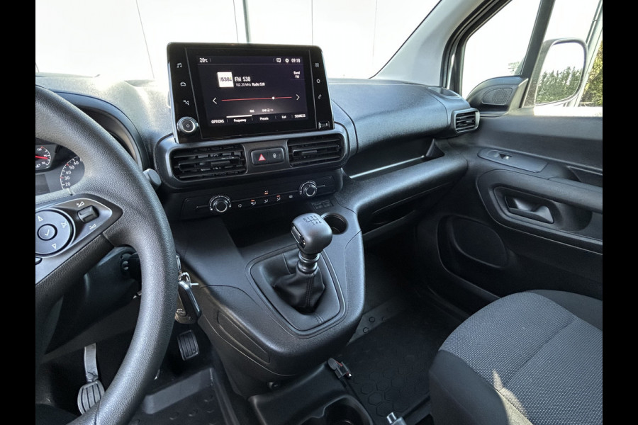 Opel Combo 1.5D 102 PK Standaard / L2H1 / 1E EIG. / AIRCO / CRUISE / NAVI / CAMERA / BLUETOOTH