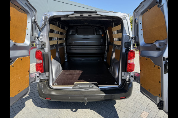 Peugeot Expert 1.5 BlueHDI 102 PK / L2H1 / AIRCO / CRUISE / TREKHAAK / NETTE BUS