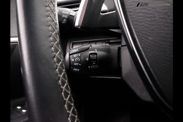 Peugeot 5008 1.2 PureTech Allure (APPLE CARPLAY,AUTOMAAT,LED,DODEHOEK,KEYLESS,LED VERLICHTING,DIGITAAL DISPLAY,CRUISE CAMERA)