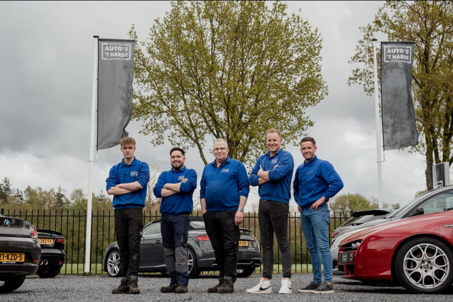 Mercedes-Benz A-Klasse 250 e Business Line 218 PK 1e Eig Dealer o.h. App Connect PDC 17''