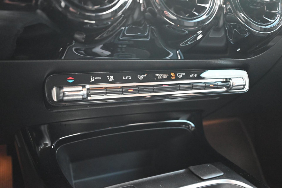 Mercedes-Benz A-Klasse 250 e Business Line 218 PK 1e Eig Dealer o.h. App Connect PDC 17''