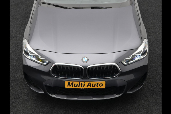 BMW X2 xDrive25e M sport X Plug in Hybrid | PHEV | Panodak | Adaptive Cruise | Head-up Display | Harman/Kardon | Sportstoelen Memory | Stoel & Stuurwiel verwarming | LED | 19'' L.M. |