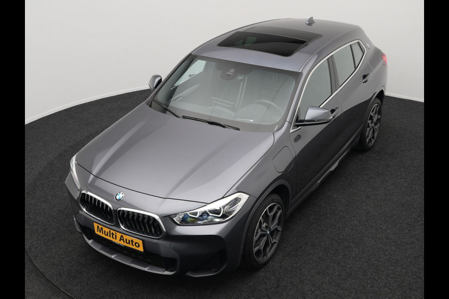 BMW X2 xDrive25e M sport X Plug in Hybrid | PHEV | Panodak | Adaptive Cruise | Head-up Display | Harman/Kardon | Sportstoelen Memory | Stoel & Stuurwiel verwarming | LED | 19'' L.M. |