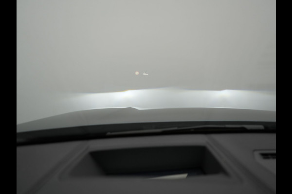 BMW X2 xDrive25e M sport X Plug in Hybrid | PHEV | Panodak | Adaptive Cruise | Head-up Display | Harman/Kardon | Sportstoelen Memory | Stoel & Stuurwiel verwarming | LED | 19'' L.M. |