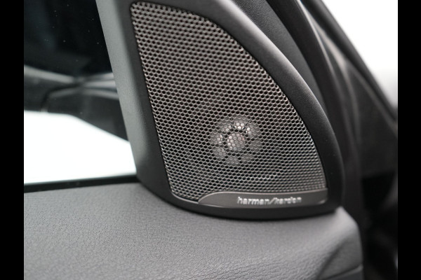 BMW X2 xDrive25e M sport X Plug in Hybrid | PHEV | Panodak | Adaptive Cruise | Head-up Display | Harman/Kardon | Sportstoelen Memory | Stoel & Stuurwiel verwarming | LED | 19'' L.M. |