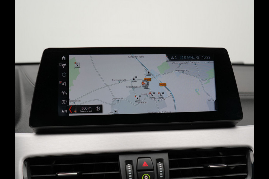 BMW X2 xDrive25e M sport X Plug in Hybrid | PHEV | Panodak | Adaptive Cruise | Head-up Display | Harman/Kardon | Sportstoelen Memory | Stoel & Stuurwiel verwarming | LED | 19'' L.M. |