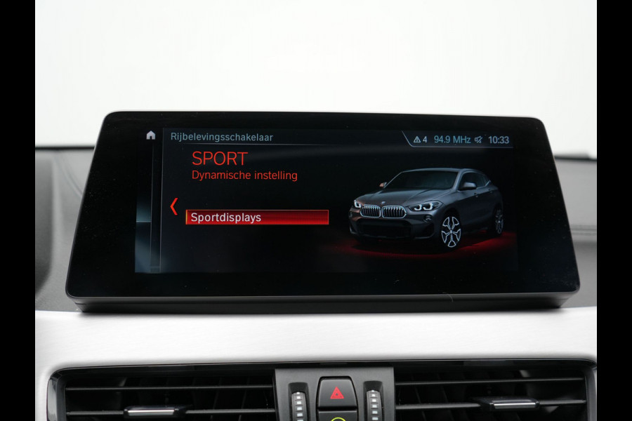 BMW X2 xDrive25e M sport X Plug in Hybrid | PHEV | Panodak | Adaptive Cruise | Head-up Display | Harman/Kardon | Sportstoelen Memory | Stoel & Stuurwiel verwarming | LED | 19'' L.M. |