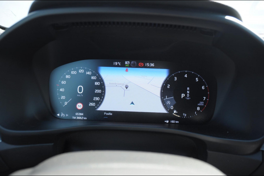 Volvo XC40 T4 190PK Automaat Momentum Pro Navigatie / Parkeersensoren Voor & achter / Parkeercamera achter / Semi Elek. wegklapbare trekhaak / Climate Control /  Getinte ramen vanaf de B-Stijl / Premium Audi Harman Kardon