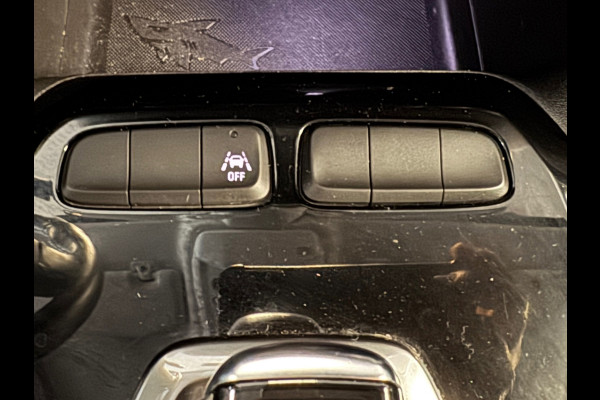 Opel CORSA-E AUT. AIRCO CRUISE NAVIGATIE APPLE CARPLAY STOELVERWARMING KEYLESS-GO