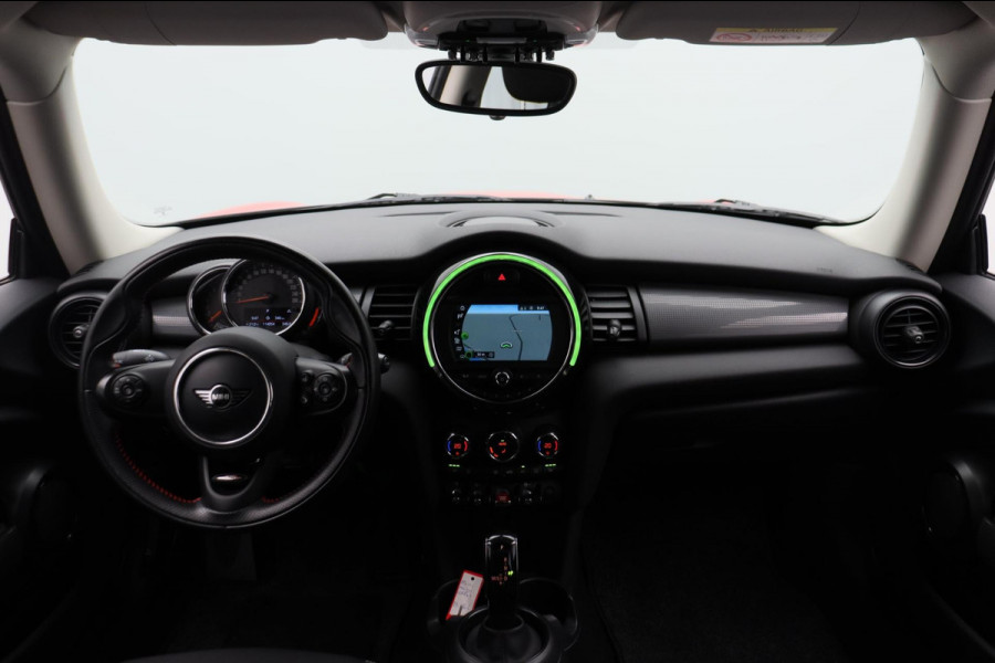 MINI Mini 1.5 Cooper Automaat Carplay Navigatie Camera Climate-control Cruise * Origineel Nederlands *