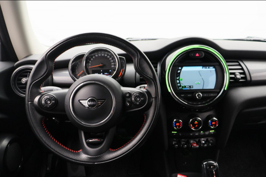 MINI Mini 1.5 Cooper Automaat Carplay Navigatie Camera Climate-control Cruise * Origineel Nederlands *