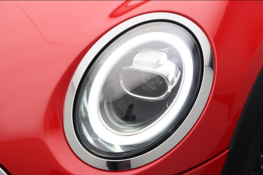 MINI Mini 1.5 Cooper Automaat Carplay Navigatie Camera Climate-control Cruise * Origineel Nederlands *